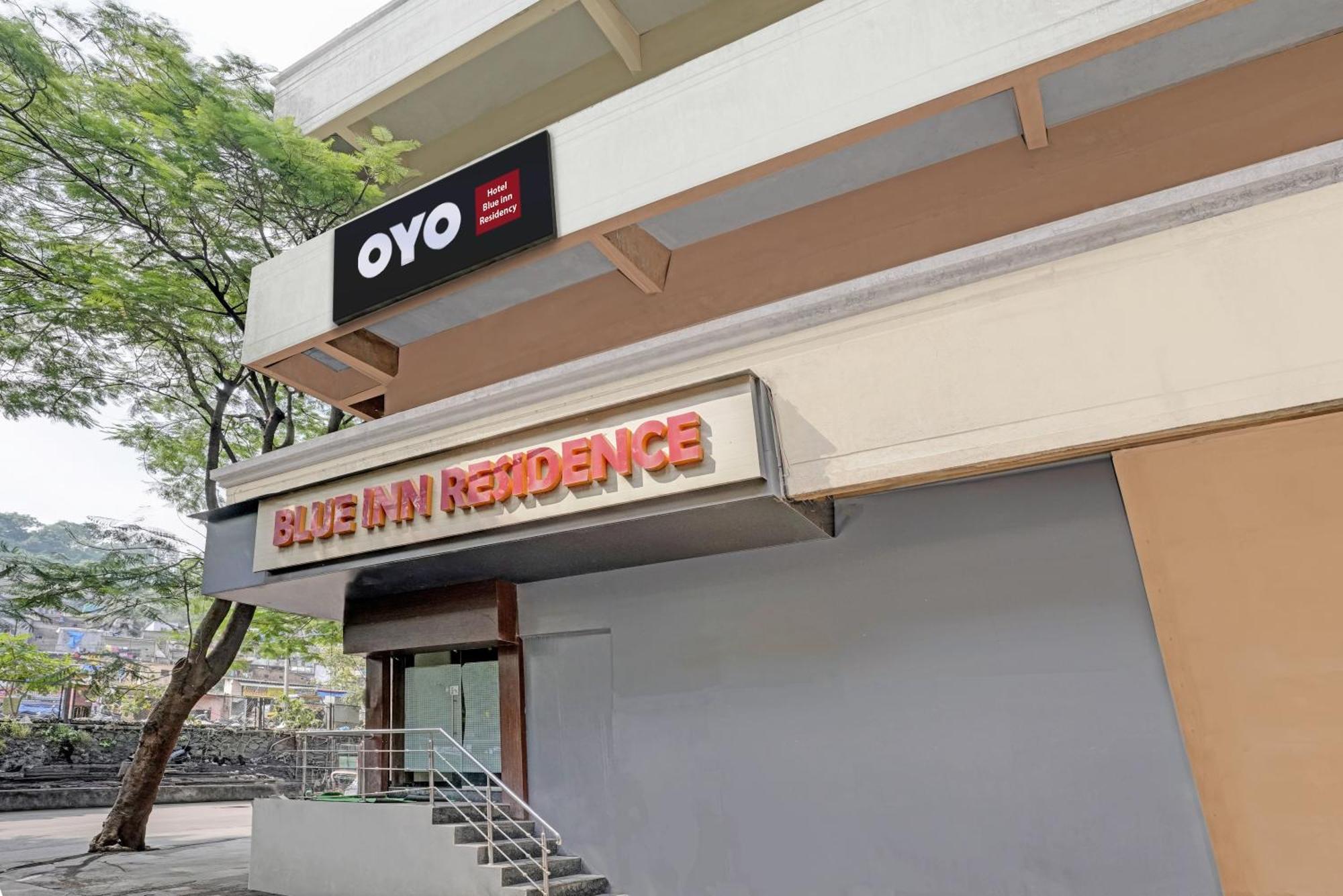 Hotel O Blue Inn Residence Near R City Mall Мумбаи Экстерьер фото